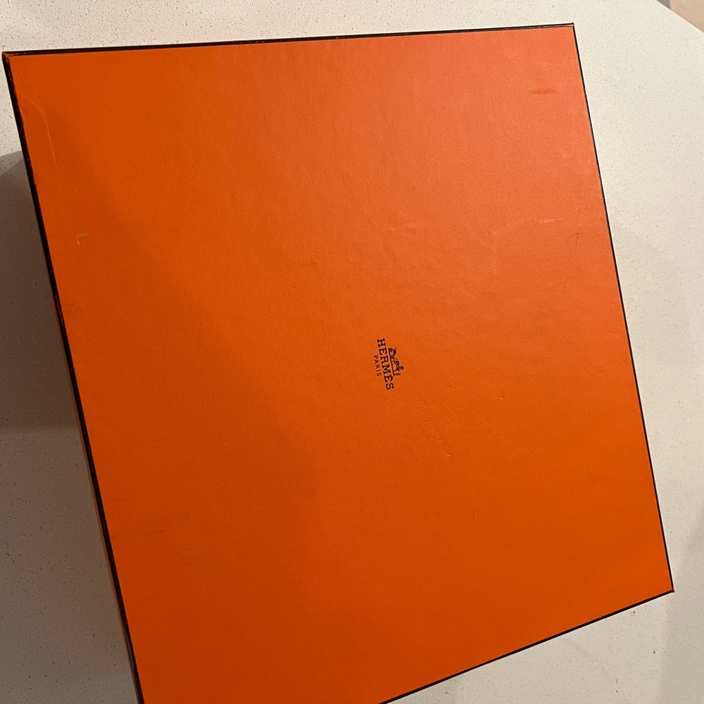 Hermes Orange Box
